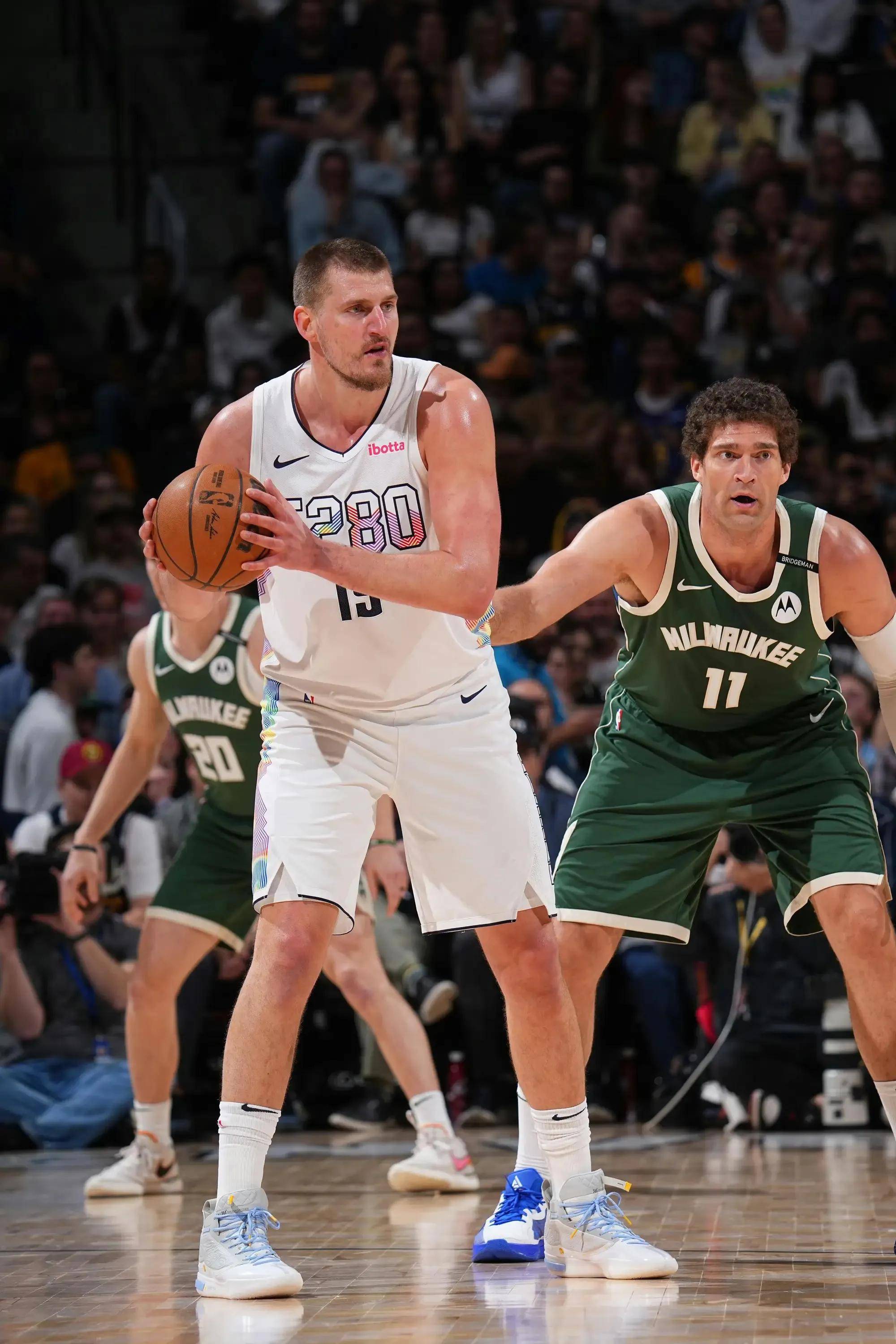 以一场虚构 以一场虚构