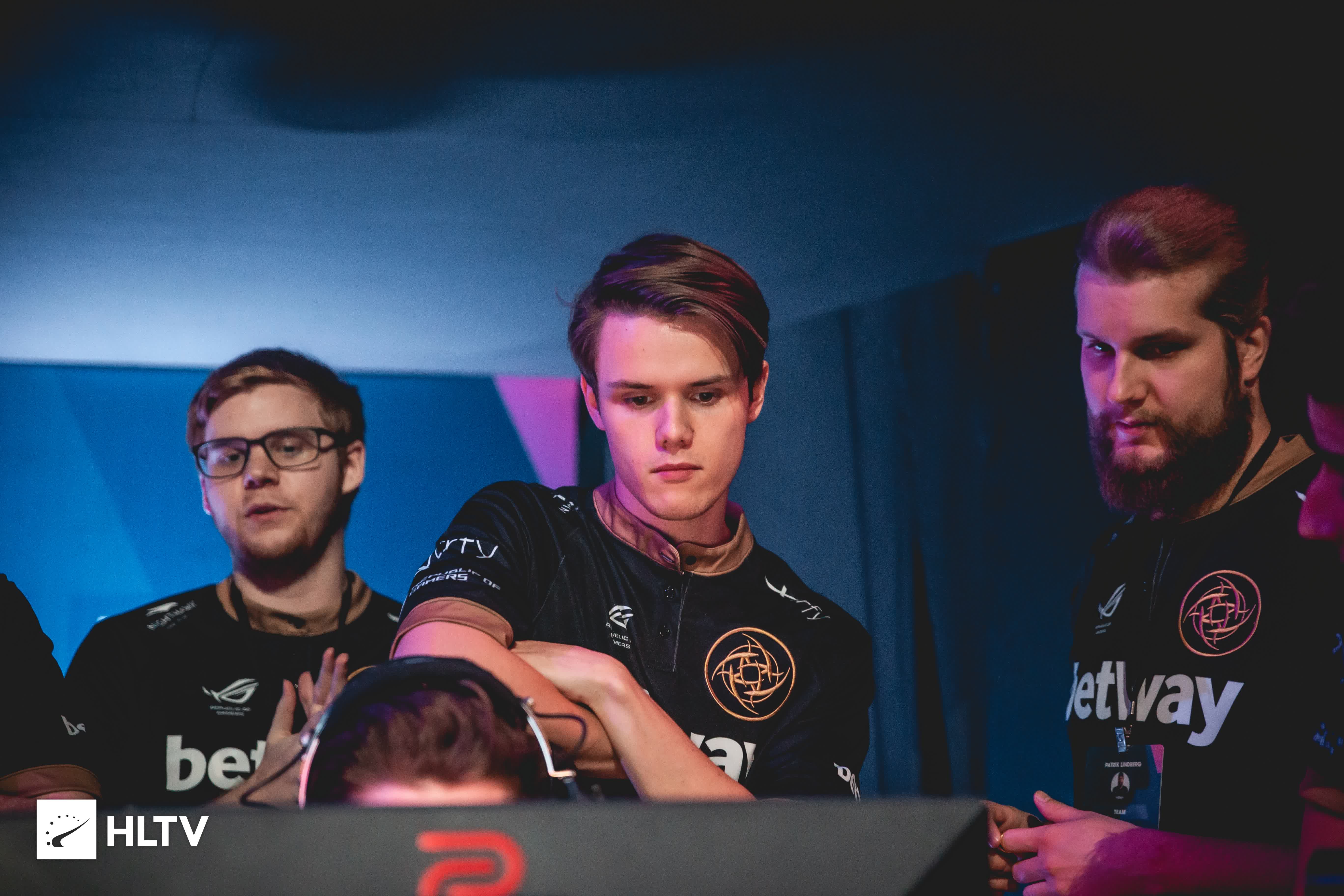 盖广叠加官 盖广叠加官