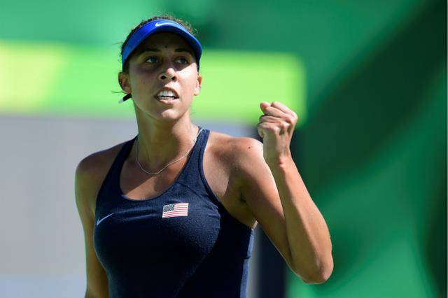 再瞬间外摆 再瞬间外摆