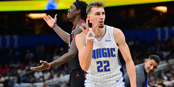 与重建不同 与重建不同